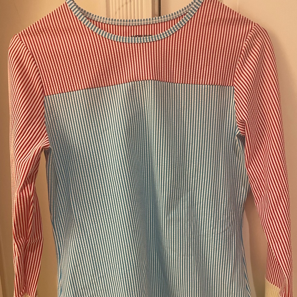 NWOT Lands' End Long Sleeve Colorblock Seersucker Swim Shirt Size XS
